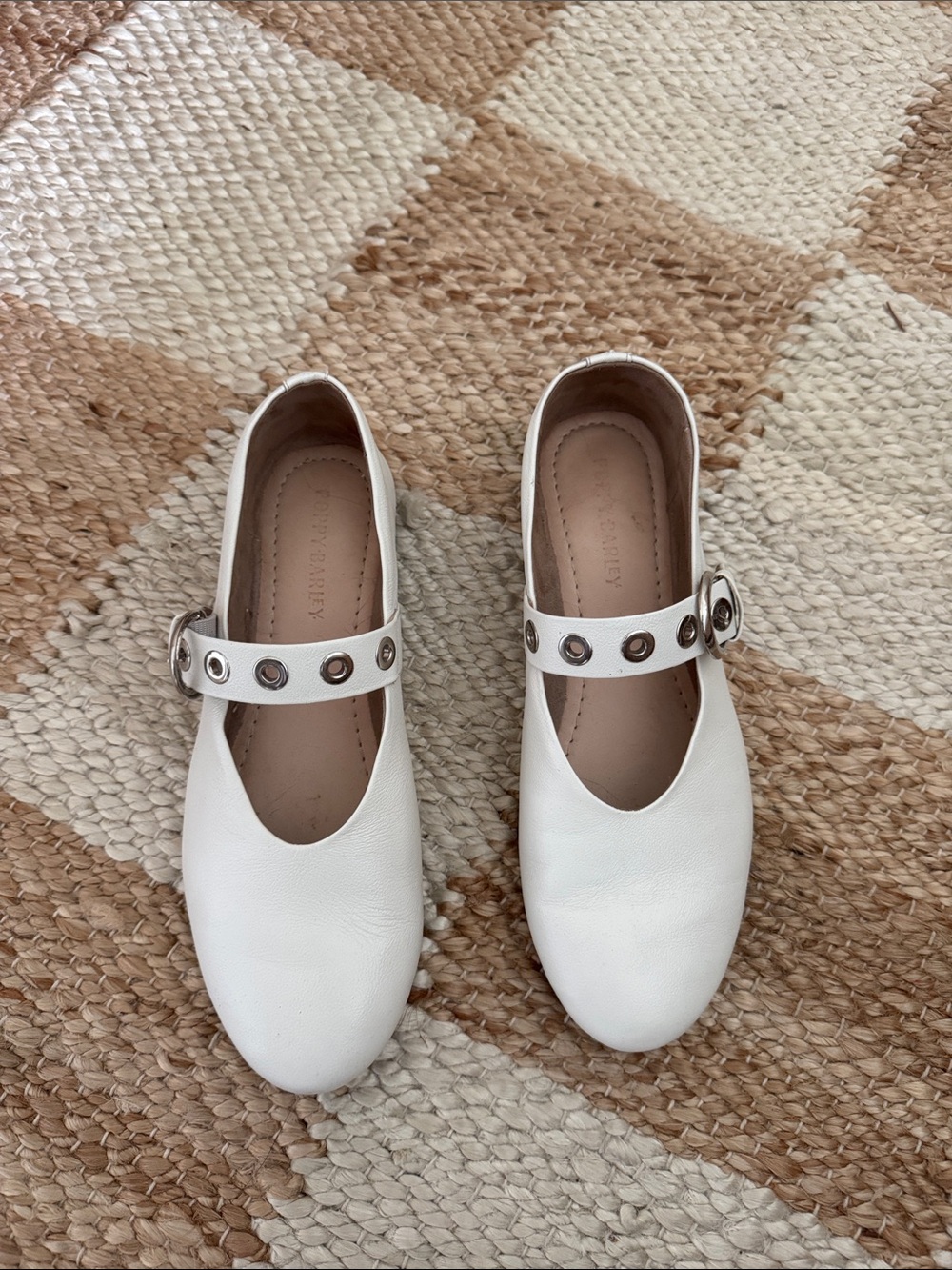 Poppy Barley BLVD Mary Jane in Panna Cotta sz 8